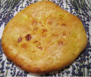 Uzbekiška duona su svogūnais - bulviukose.lt