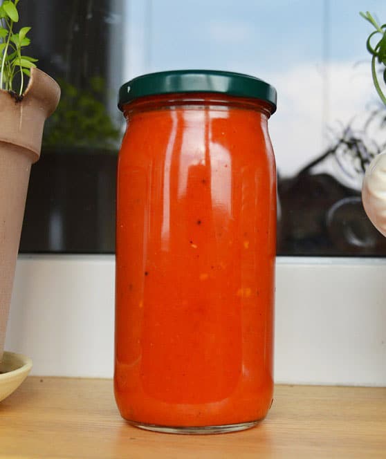 Naminis pomidorų - paprikų padažas