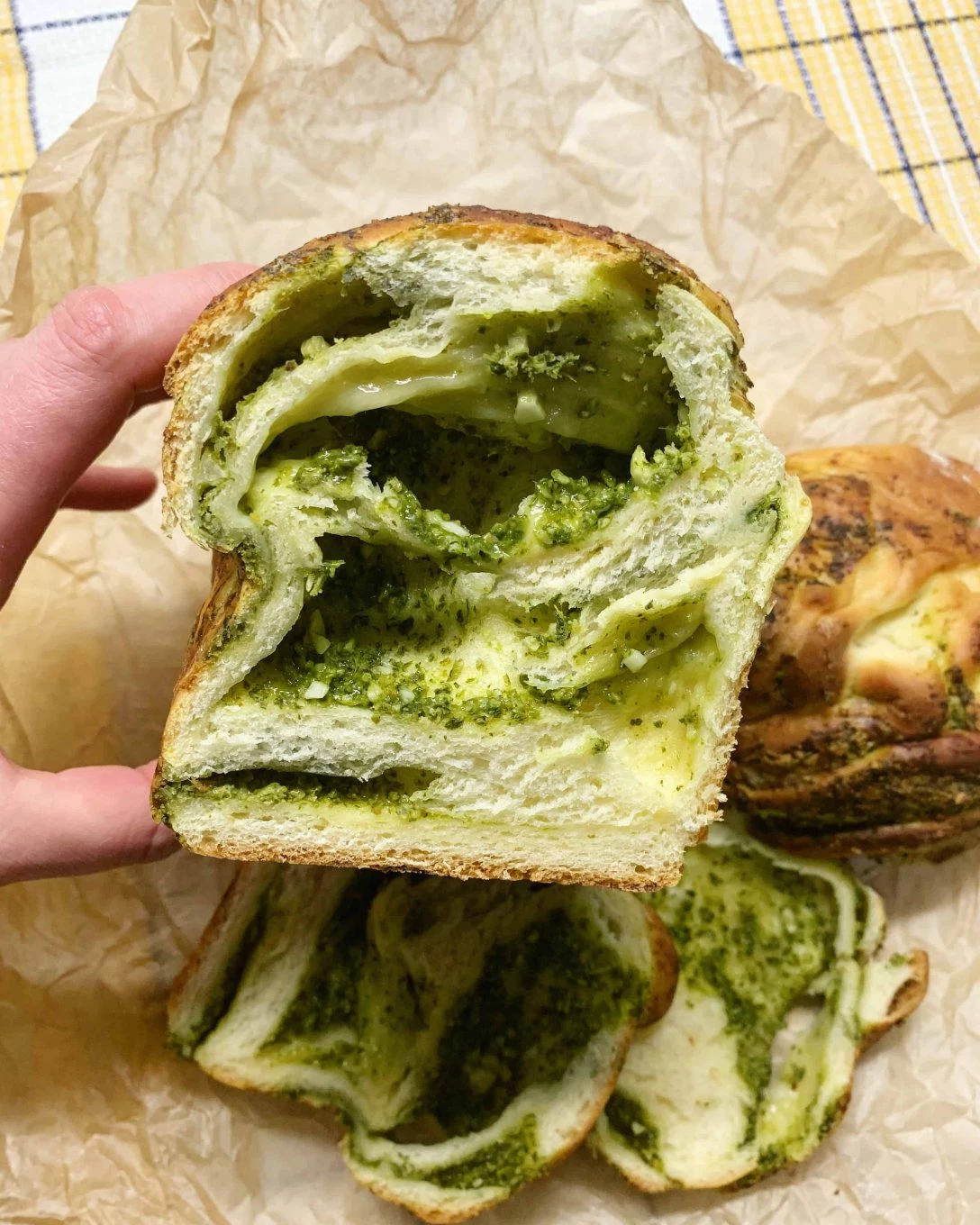 Pesto duonos receptas - bulviukose.lt