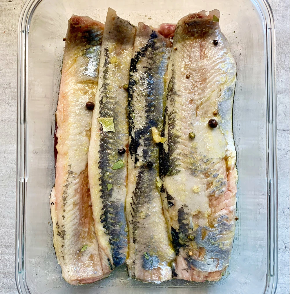 Naminė sauso sūdymo silkė